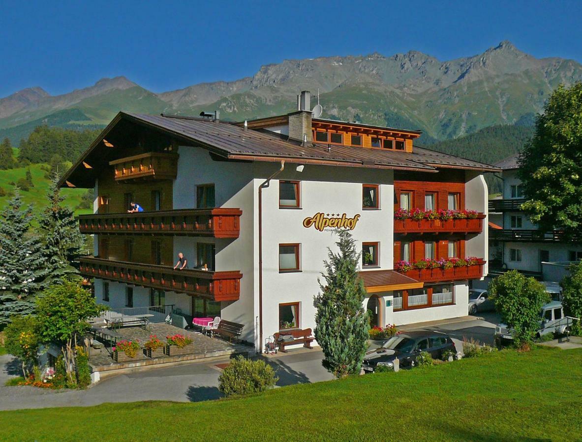 Alpenhof Pension-Garni Nauders Buitenkant foto